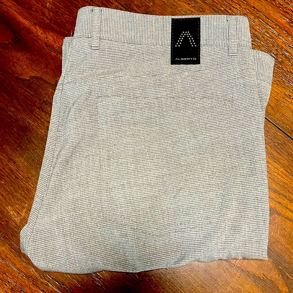 Mens 35x34 Grey Modern Fit Alberto dress pants.